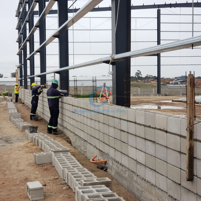 Prefabricated Steel Structure Workshop Building Earthquake Resistant With Engineering