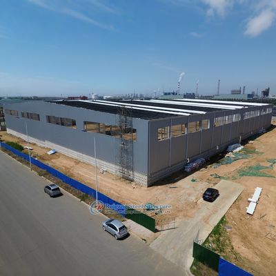 Prefabricated Steel Frame Industrial Building For Commercial Use With Custom Design