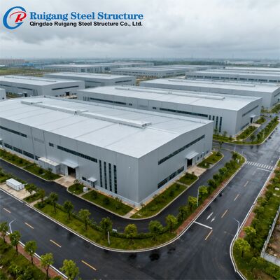 Prefabricated Steel Structure Warehouse with Hot-dip Galvanization, 300 km/h Wind Load, and Clear-Span Design