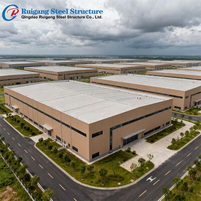 Durable Prefabricated Steel Structure Warehouse with 300 km/h Wind Load, Hot-dip Galvanization, and Clear-Span Design for Industrial Storage