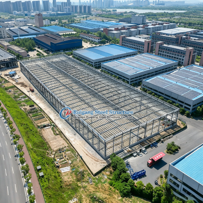 Xây dựng nhà kính bằng kim loại nhẹ với cấu trúc kính